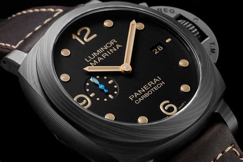 Panerai Luminor Marina Carbotech PA